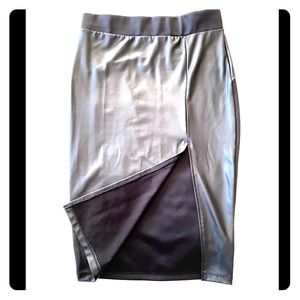 Black pencil skirt with front slit